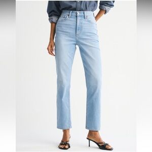 Abercrombie & Fitch Women's Ultra High Rise Ankle Straight Jeans, light wash